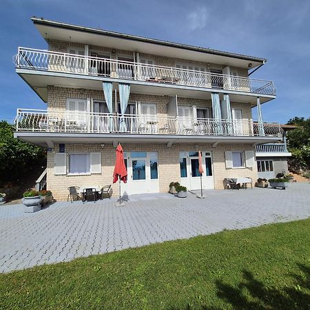 Apartmani Adria أوباتيا المظهر الخارجي الصورة