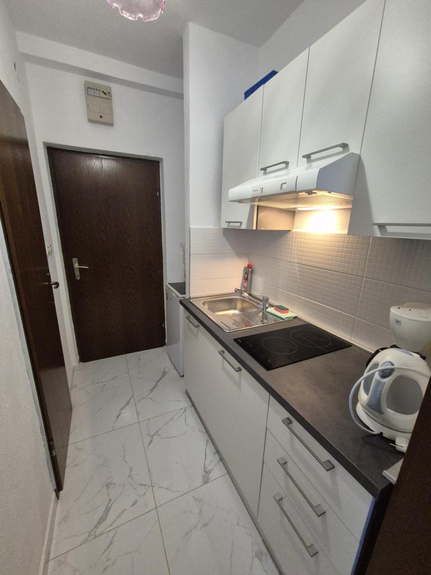 Apartmani Adria أوباتيا المظهر الخارجي الصورة